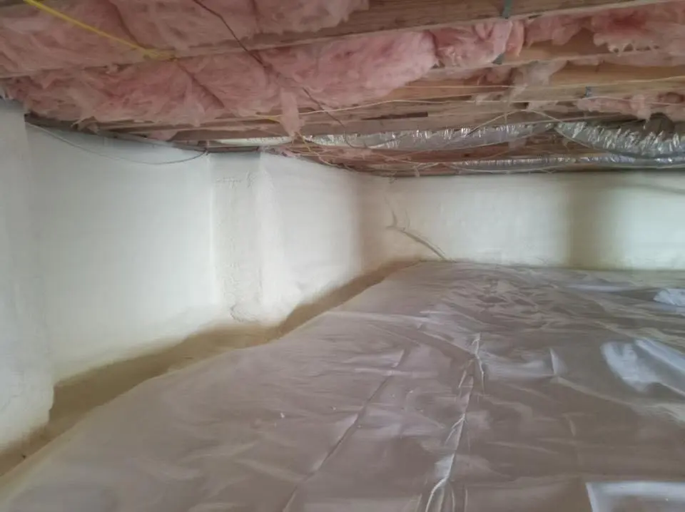 Crawl space encapsulation with closed-cell spray foam for Roof Maintenance in Belen